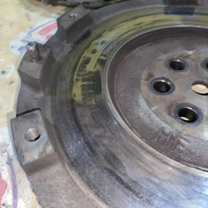 Маховик Hyundai G4GC i30 FD/JD/JDH 2.0L 5MT M5CF2 в сборе с корзиной и диском '2011