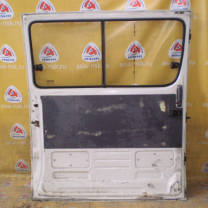 Дверь боковая TOYOTA Hiace LH100 зад, лев Сдвижная, грузовая (в сборе) Дефект