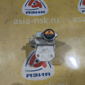 Бачок расширительный Nissan ZE0 Leaf 21537-3NA0A