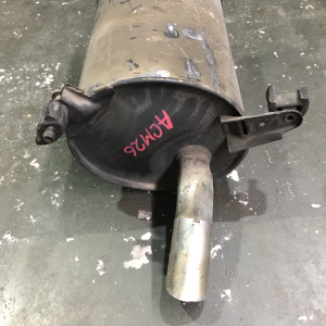 Бочка глушителя TOYOTA Ipsum ACM21