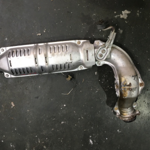 Глушитель HONDA CR-V RD1/RF1/RF2 B20B Катализатор 18160-P3F-N00