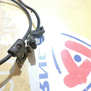 Датчик ABS Subaru Legacy/Impreza BH5/BHE/BEE/BE5/GD4/GG4/GGA перед, прав 27540AE000/27540AE001