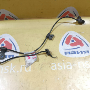 Датчик ABS Subaru Legacy/Impreza BH5/BHE/BEE/BE5/GD4/GG4/GGA перед, прав ДЕФЕКТ НЕТ ФИШКИ 27540AE000/27540AE001