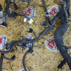 Коса ДВС Toyota 1UR-FE Tundra UPK50 '04.2009-08.2013 4WD a/t ДЕФЕКТ 82121-0C260