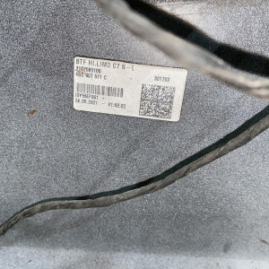 Бампер Audi A6 C7/4G2 '2014 зад LS9R S-line парктроники, дефект крепления с левой стороны 4G5807511N