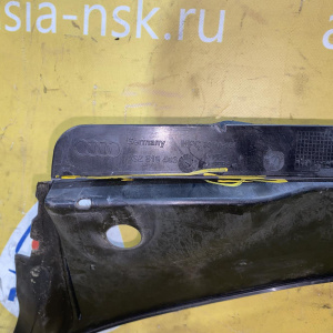 Решетка под лобовое стекло Audi A6 C7/4G2 '2014 Правый руль, надорвана 4G2819403B