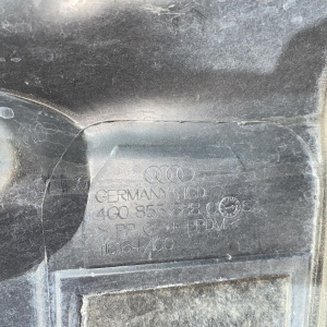 Подкрылок Audi A6 C7/4G2 '2014 перед, прав н передняя часть, сапожок 4G0853888C