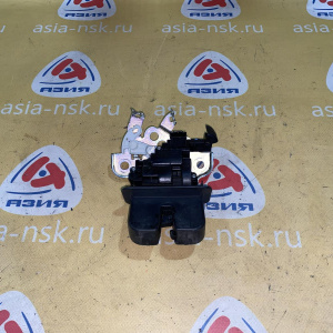 Замок крышки багажника Audi A6 C7/4G2 '2014 4H0827505A