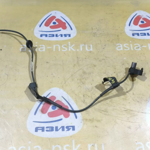 Датчик ABS Mazda Capella GF8P/GWEW перед, прав ОБРЕЗАНА ФИШКА GE7C4370X