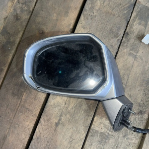 Зеркало Honda Freed GB3 7k. дефект корпуса L