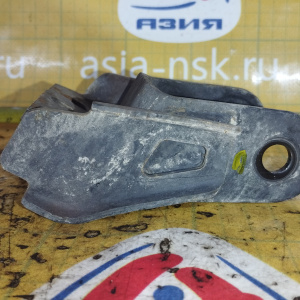 Крепление подушки ДВС Suzuki K6A Alto HA24S 2WD/4WD акпп=мкпп перед, прав 1164058J00