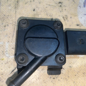 Датчик давления выхлопных газов BMW 13627789219 X5 E70/E83 M77N2/M57N2 '2008