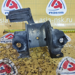 Крепление подушки ДВС Suzuki K6A Alto HA24S 2WD/4WD акпп=мкпп перед, лев 7241058J00