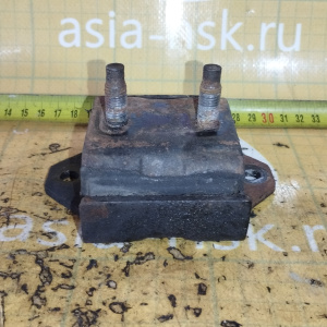 Подушка двигателя Daihatsu HD Rocky F300S 4WD m/t ДЕФЕКТ ТРЕЩИНЫ 1D-4063 / 1D-6063