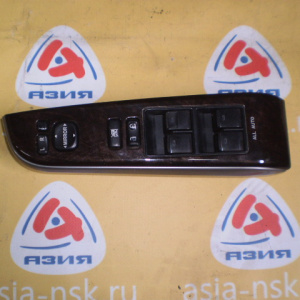 Пульт стеклоподъемника TOYOTA Camry ASV50 перед, прав RHD 84040-30250