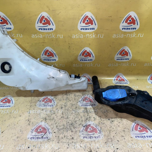 Бачок омывателя Audi A6 C7/4G2 +горловина+2 насоса+датчик 4G8955451D '2014