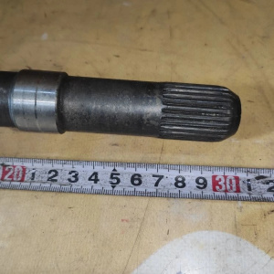 Привод Nissan/Infiniti NV35/PNY50/S50 VQ25DD/VQ35DE перед, лев 4WD a/t Вал промежуточный с стаканом 38231-AR500