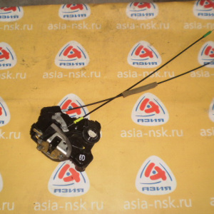 Замок двери Toyota USK56 (XK50) Tundra (6 контактов) перед, прав