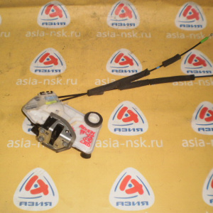 Замок двери Toyota AXVH71 Camry '2017-2023 LHD (4 контакта) перед, прав