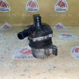Помпа водяная дополнительная Audi A6 C7/4G2 '2014 8K0965567B