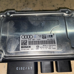 Блок управления рулевой рейкой Audi A6 C7/4G2 '2014 8K0907144M