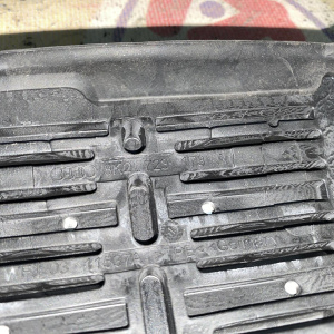 Накладка на педаль Audi 8K2723173A A6 C7/4G2 '2014 На педаль тормоза правый руль