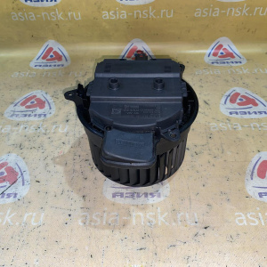 Моторчик печки Audi C7/4G2 A6 '2014 Правый руль 4H2820021B