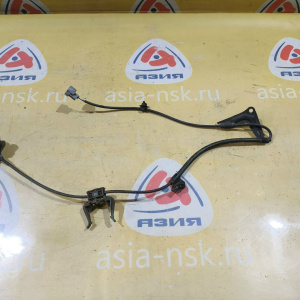 Датчик ABS Toyota Carina/Corona/Ipsum/Nadia AT190/AT210/CT190/ST190/ST210/SXM10G/SXN10/ST195/ST215/SXN15/ET196 перед, прав 89542-20130