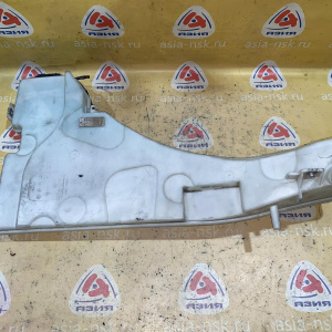 Бачок омывателя BMW X5 E70 Датчик, 3 насоса (под омыватель фар) 61677161477 '2007