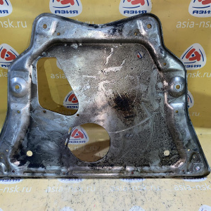 Защита двигателя BMW X5 E70/E71 '2007 Панель жесткости металл н 31116773000