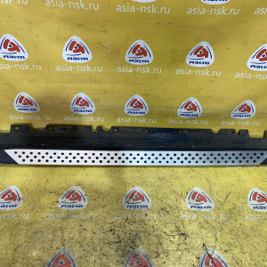 Накладка на порог BMW X5 E70 '2007 R С подножкой 51777227534 и креплением 51777207198 51777163556