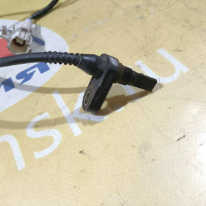 Датчик ABS Toyota Ractis/Vitz/Belta/ist KSP90/NCP100/NCP110/NCP115/NCP91/NCP95/SCP100/SCP90/SCP92 перед, прав ОБРЕЗАНА ФИШКА 1KR-FE 89542-52030