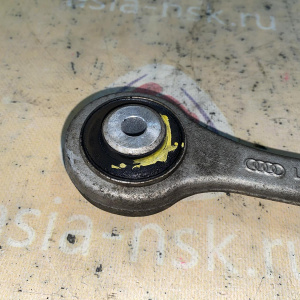 Рычаг Audi A6 C7/4G2 перед, лев в прямой сзади (дефект сайлентблока) '2014