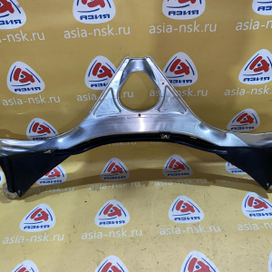 Распорка на стойки Audi 4G0805645B A7 C7/4GA CGW '2011 3.0L