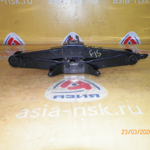 Домкрат Nissan Juke/Serena/Teana F15/YF15/NY15/C24/J32 99550-1KA2A. 99550-5N66C FJ-20.  2000кг.