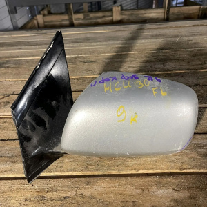 Зеркало TOYOTA Harrier GSU35 лев 9кр. (с камерой) дефект корпуса L