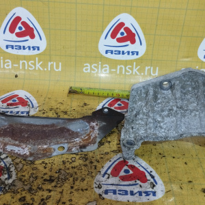 Кожух маховика Mitsubishi MD332398 + MR910375 Space Star DG3A 4G18 2WD m/t крышка, ( металл ) + кронштейн ( алюминий ) JB3-244 / F5MR1