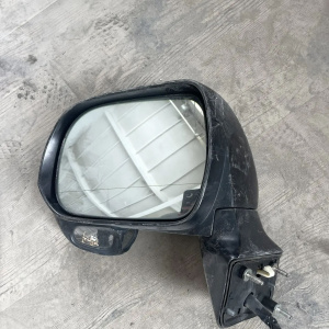 Зеркало Toyota Voxy ZRR75 7к.(камера) (дефект повторителя) L