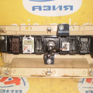 Накладка на торпедо Infiniti QX56 Z62 '2010-2014 (в сборе) 68246-1LA0A