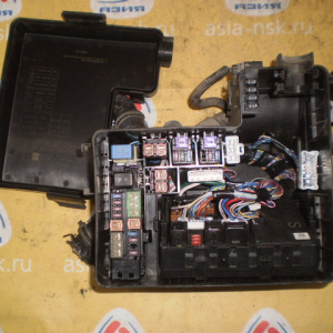 Блок реле и предохранителей Infiniti QX56 Z62 VK56VD '2010-2014 Большой (в сборе) Дефект крепления 24382-1LA5A