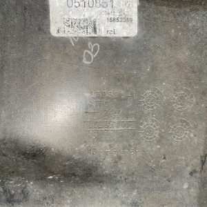 Накладка на порог Cadillac SRX GMT265 '2007 перед, лев серебро 15852341 19120816