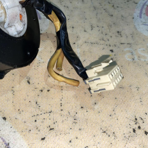 Шлейф подрулевой Cadillac GMT265 SRX '2007 обрезан провод Airbag, обрезана фишка 26132307