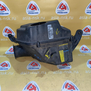 Корпус воздушного фильтра Cadillac SRX GMT265 LH2/4M 4.6L (сломано одно крепление) 15798359 '2007