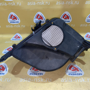 Корпус воздушного фильтра Cadillac SRX GMT265 LH2/4M 4.6L (сломано одно крепление) 15798359 '2007