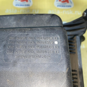 Корпус воздушного фильтра Cadillac SRX GMT265 LH2/4M 4.6L (сломано одно крепление) 15798359 '2007