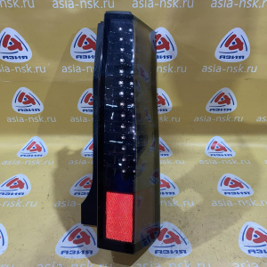 Стоп Cadillac SRX GMT265 '2007 R скол на корпусе 15921491