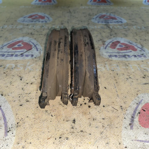 Колодки тормозные Cadillac SRX GMT265 '2007 комплект F 18047988