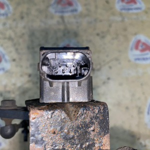 Датчик уровня кузова Cadillac SRX GMT265 зад, лев 89021407 '2007