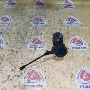 Датчик уровня кузова Cadillac SRX GMT265 зад, лев Delphi 25357258, 88957145 '2007