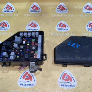 Блок предохранителей Cadillac SRX GMT265 LY7/3H 3.6L под капот '2007